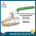 Válvula de bola de cobre amarillo de TMOK TK-5016 con junta de unión CW617n